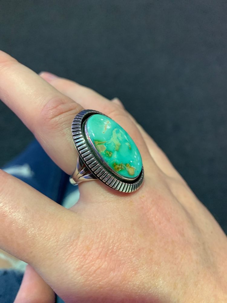 FOUR WINDS GALLERY Updated September 2024 5512 Walnut St