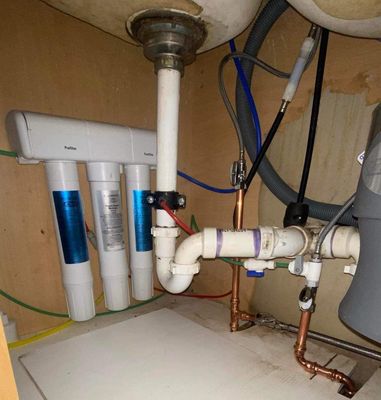 Recinos Appliances & Plumbing Logo