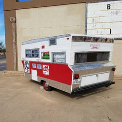 Vara Guest House Lodging, Cabin Rentals, RV Park - The Vintage Aristocrat is now available for a unique nightly or weekly stay.