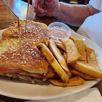 Manhattan in the Desert - Frisco Joe - Delis Near Me - Palm Springs, California