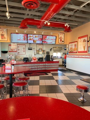 Freddy's Frozen Custard & Steakburgers by null