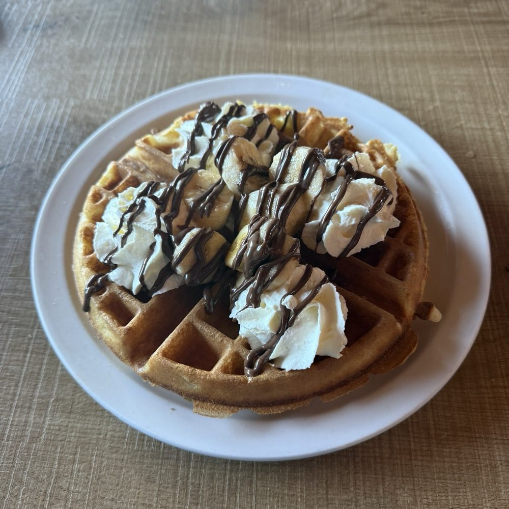Crystal Hut - The funky Monkey - Cafes Near Me - Whistler, British Columbia