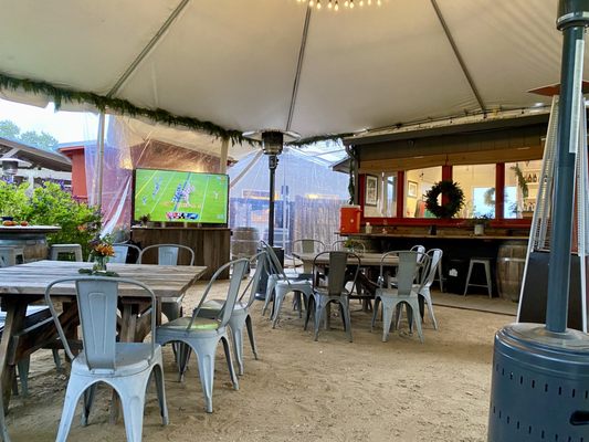 Three Fat Guys Winery by null