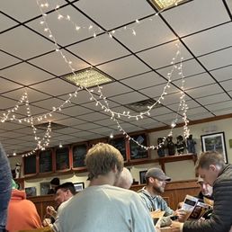 Holiday string lights
