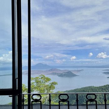 Balay Dako - Filipino Near Me - Tagaytay, CAV Balay Dako - Filipino Near Me - Tagaytay, CAV