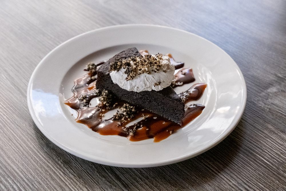 Social spots from Basalt