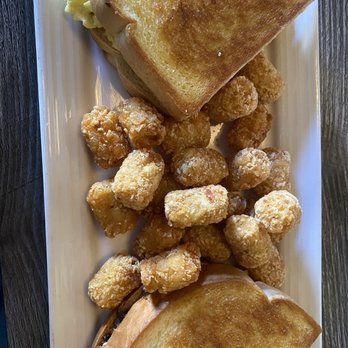 Sips On 10th - Get In My Belly Sandwich - Breakfast & Brunch Near Me - Omaha, Nebraska Sips On 10th - Get In My Belly Sandwich - Breakfast & Brunch Near Me - Omaha, Nebraska
