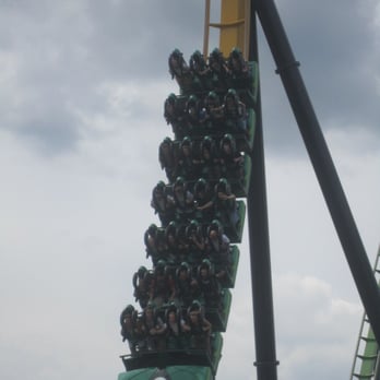 Six Flags Great Adventure - Amusement Parks Near Me - Jackson Township, New Jersey