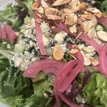 B-Town Kitchen & Raw Bar - Salad - Live/Raw Food Near Me - Bellingham, Washington