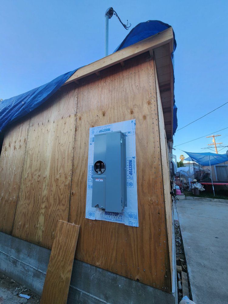 Slide of Sedo Electric