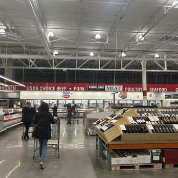 Costco - Wholesale Stores Near Me - Oak Brook, Illinois