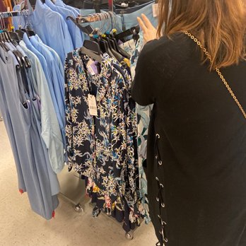 TJ Maxx - Shopping for a what , I don't even know . In Miami you buy whatever - Department Stores Near Me - Miami Beach, Florida