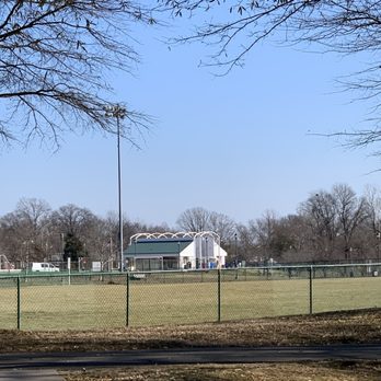 Ben Brenman Park - Playgrounds Near Me - Alexandria, Virginia
