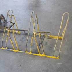Fresno County Library - Has a bike rack outside