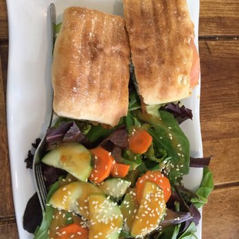 Healthy Bite - SAM sandwich with side salad - Juice Bars & Smoothies Near Me - El Paso, Texas