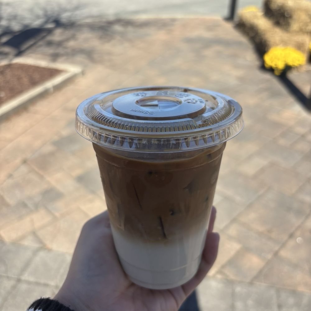 Aaktun - pistachio blanc iced latte - Coffee & Tea Near Me - Clayton, North Carolina