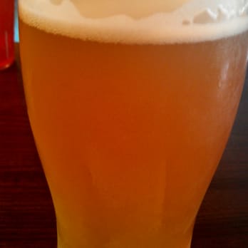 Karvers Grille - Ice cold Sam's Summer ale...yum. - American Near Me - Holbrook, New York