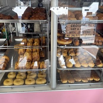 Judy's Donuts - Donuts - Donuts Near Me - Oakhurst, California Judy's Donuts - Donuts - Donuts Near Me - Oakhurst, California