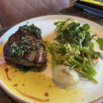 Vina Enoteca - bistecca new york strip - Italian Near Me - Palo Alto, California Vina Enoteca - bistecca new york strip - Italian Near Me - Palo Alto, California