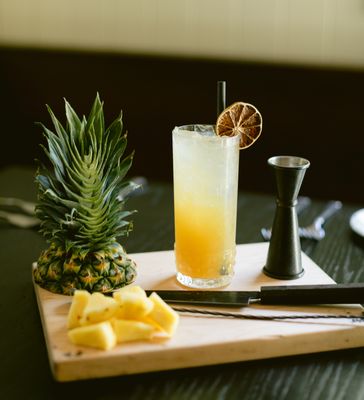 The Victor Restaurant and Bar by null