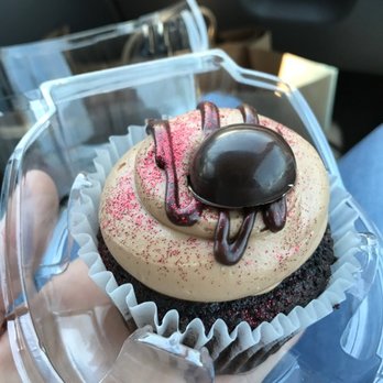 Cake House Design - Desserts Near Me - St. Louis, Missouri Cake House Design - Desserts Near Me - St. Louis, Missouri