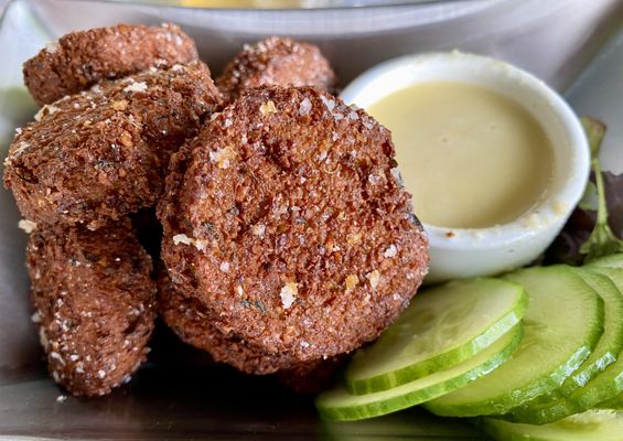 Stonecat: Regional Cuisine & Bar by null