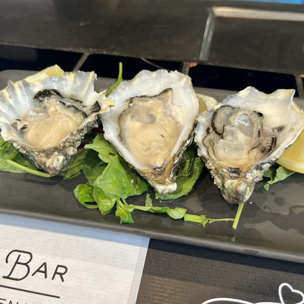 Central Bar - Oysters - Mediterranean Near Me - Valencia, V