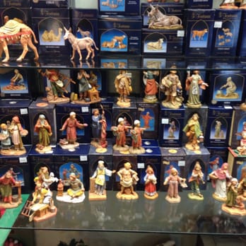 Jule Hus - Holiday Decorations Near Me - Solvang, California