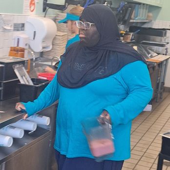 Tropical Smoothie Cafe - The manager at Tropical Smoothie - Juice Bars & Smoothies Near Me - La Plata, Maryland Tropical Smoothie Cafe - The manager at Tropical Smoothie - Juice Bars & Smoothies Near Me - La Plata, Maryland