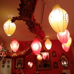 Poids Plume - Dragon au plafond!