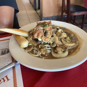 La Sorrentina - Italian Near Me - San Antonio, Texas