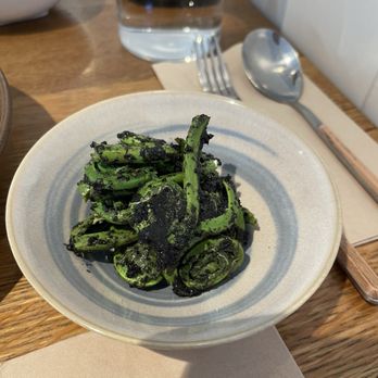 Good To Eat - Fiddlehead fern shoot - Taiwanese Near Me - Emeryville, California Good To Eat - Fiddlehead fern shoot - Taiwanese Near Me - Emeryville, California