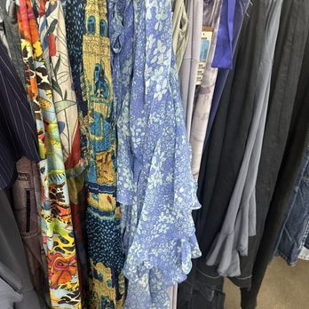 Reclectic - Thrift Stores Near Me - Tempe, Arizona