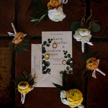 Perry Florals - boutonnieres - Floral Designers Near Me
