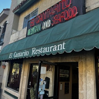 El Cantarito - OG Vibes! - Mexican Near Me - Placentia, California El Cantarito - OG Vibes! - Mexican Near Me - Placentia, California