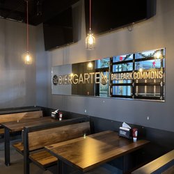 Dog Haus