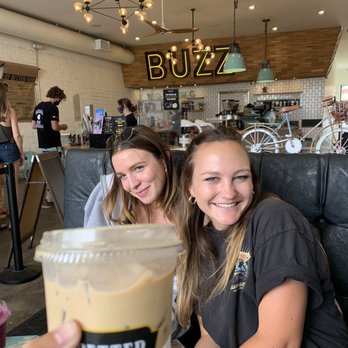 Better Buzz Coffee Encinitas - Iced Vanilla latte with oat milk - Coffee & Tea Near Me - Encinitas, California