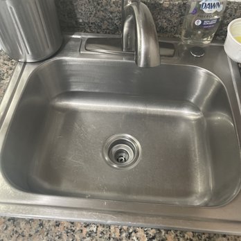 Mrs Neat Cleaning - Clean and shiny sink - Richmond - Home Cleaning Near Me Mrs Neat Cleaning - Clean and shiny sink - Richmond - Home Cleaning Near Me