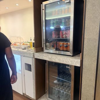 VIP - Refreshments - Airport Lounges Near Me - Cancún, ROO