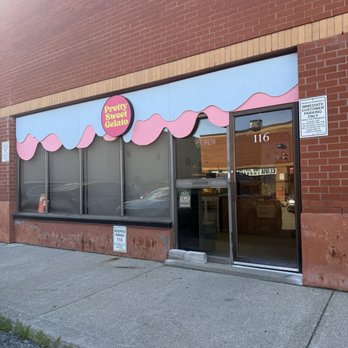 Pretty Sweet Gelato - Ice Cream & Frozen Yogurt Near Me - Toronto, Ontario