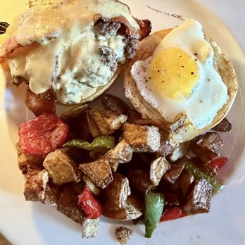 The Common Table - Hangover Burger - Sports Bars Near Me - Mckinney, Texas The Common Table - Hangover Burger - Sports Bars Near Me - Mckinney, Texas