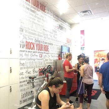 Cycle Fusion - Everyone gathers around to socialize post-workout. - Cycling Classes Near Me - Pembroke Pines, Florida Cycle Fusion - Everyone gathers around to socialize post-workout. - Cycling Classes Near Me - Pembroke Pines, Florida
