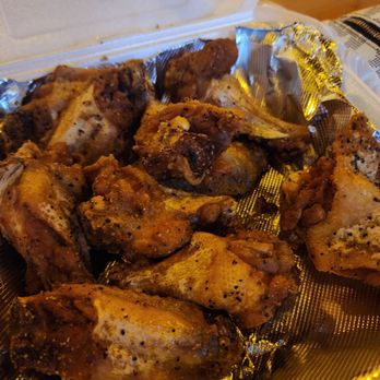 CT Bistro - Garlic pepper NYC fried wings - Vietnamese Near Me - Portland, Oregon