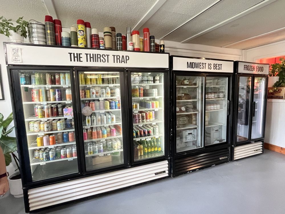 Wander Provisions Logo