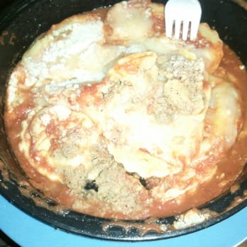 Piccola Italy - Their version of CHEESE ravioli.  The brown stuff is some kind of mystery meat.  Also note how disgusting this looks in general. - Pizza Near Me - Richmond, Virginia