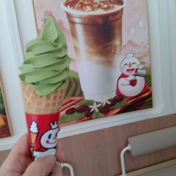 Mixue - Matcha cone $1.84 price with tax i think - Bubble Tea Near Me - New York, New York Mixue - Matcha cone $1.84 price with tax i think - Bubble Tea Near Me - New York, New York