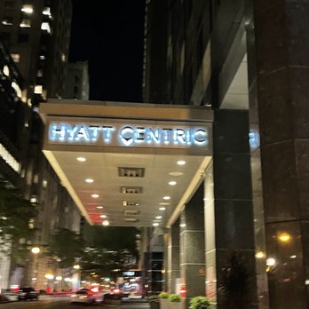 Hyatt Centric Chicago Magnificent Mile - Hotels Near Me - Chicago, Illinois