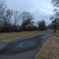 Milbourn Creek Park - Walking path