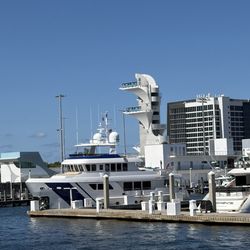 Carrie B Harbor Tours - Fort Lauderdale aquatic center