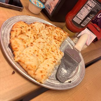 Curry Pizza House Plano - Garlic Sticks w/ Cheese - Pizza Near Me - Plano, Texas Curry Pizza House Plano - Garlic Sticks w/ Cheese - Pizza Near Me - Plano, Texas